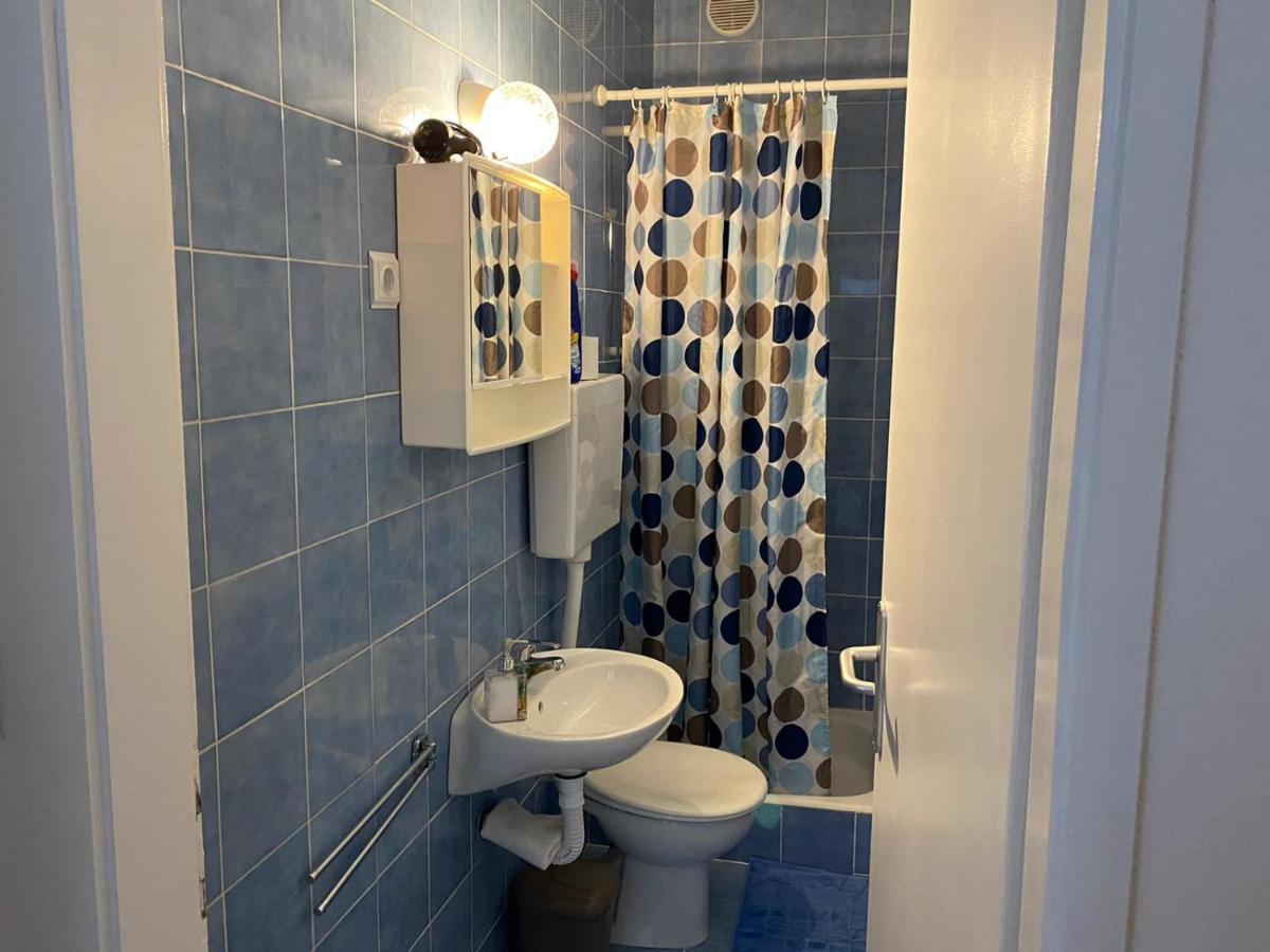 Apartmani Juricev Vodice Cameră foto